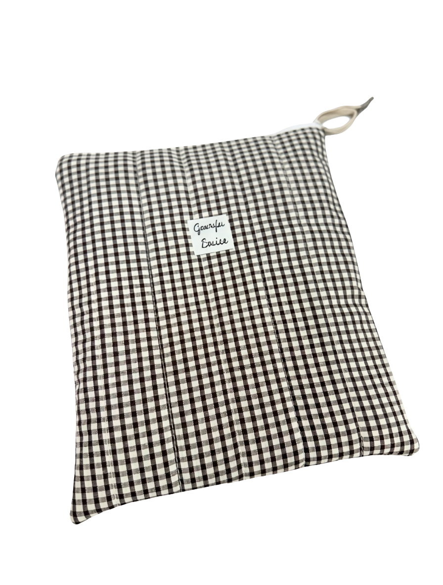 Brown Gingham Book Sleeve with Zipper