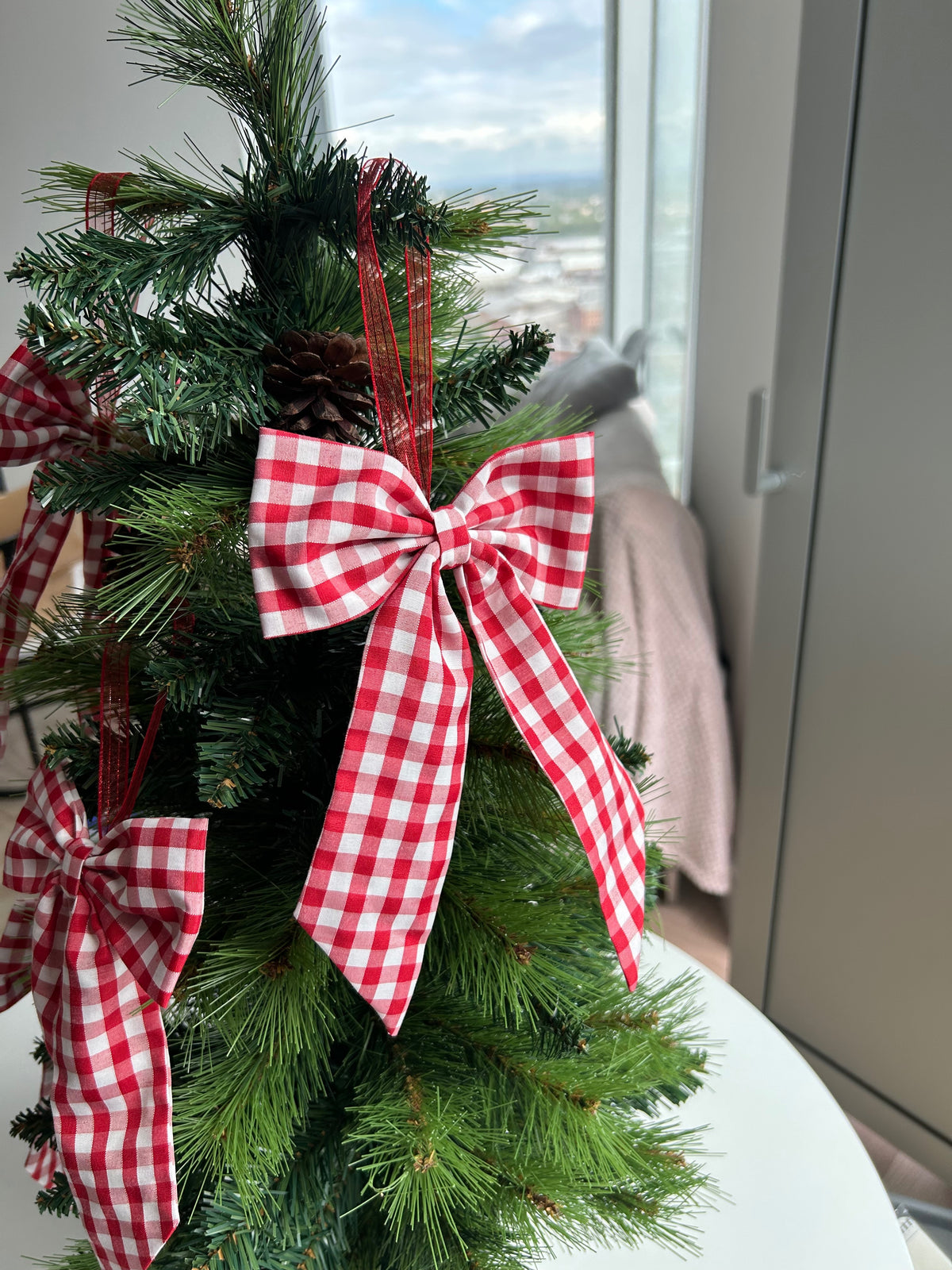 Red Gingham Christmas Tree Bow