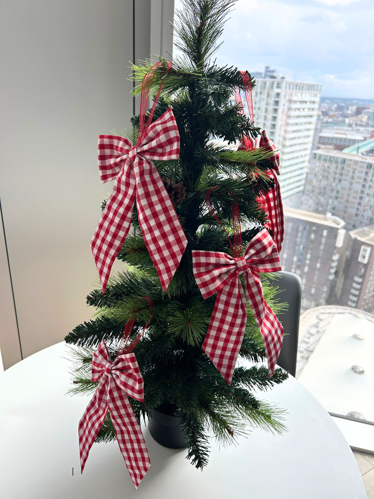 Red Gingham Christmas Tree Bow